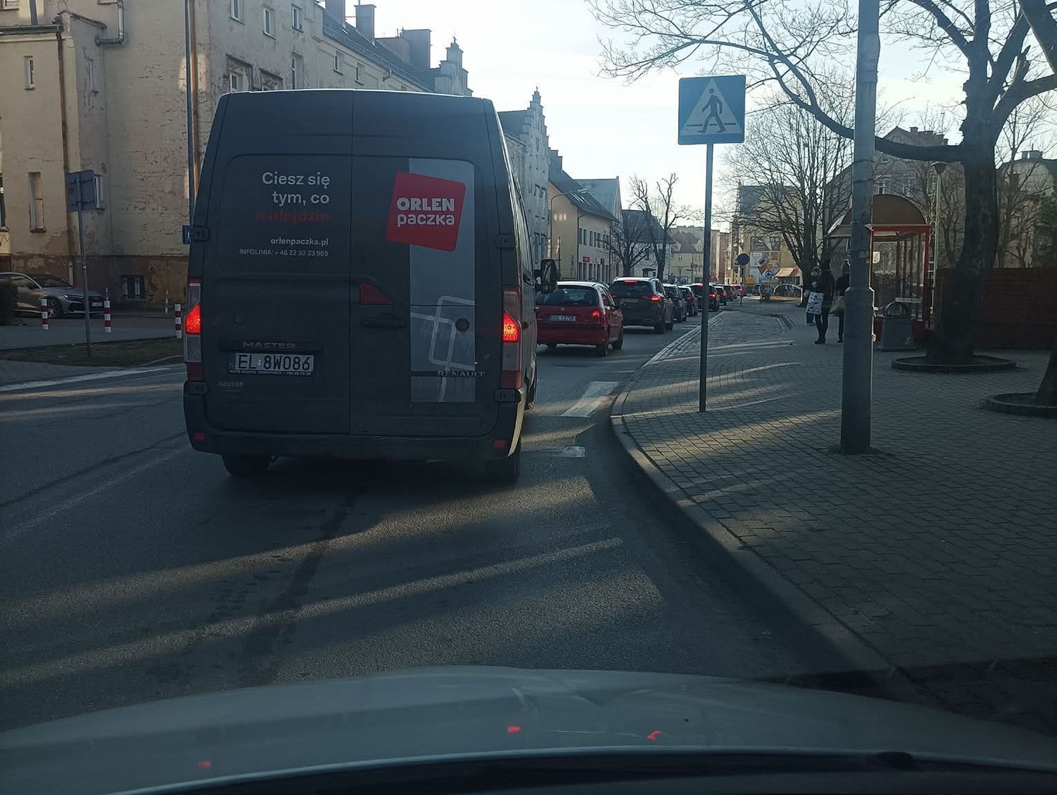 Betonoza. Aktywista ostrzega przed korkami i wycinką - Zdjęcie artykułu
