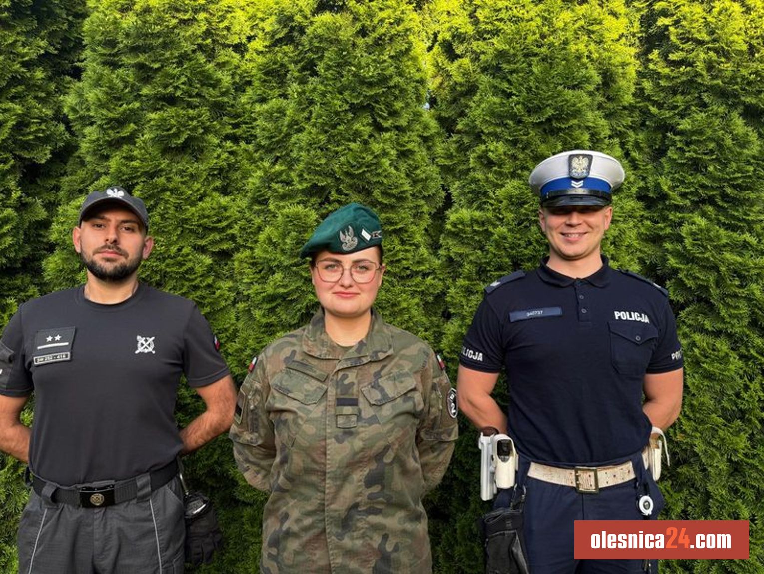 Przed lokalem. Policjant zatrzymał pijanego kierowcę - Zdjęcie artykułu