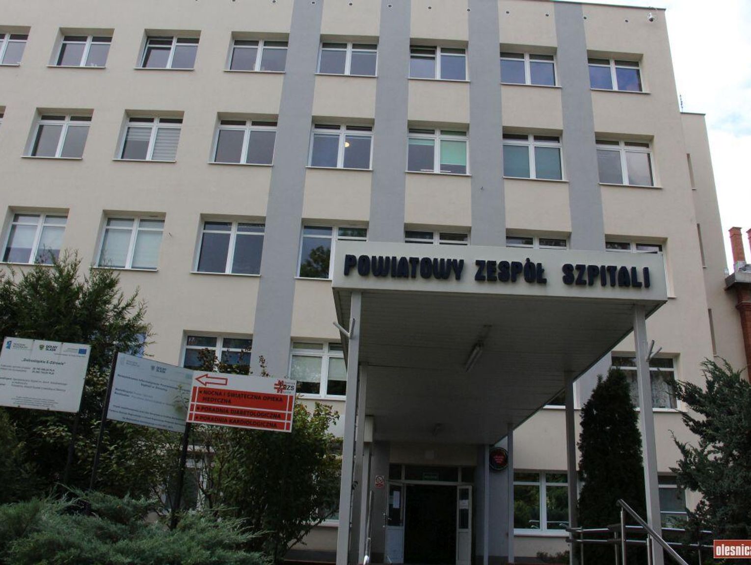 Roczna nagroda dla dyrektorki szpitala w Oleśnicy - 47 500 zł brutto po roku stabilności i zysku - Zdjęcie artykułu