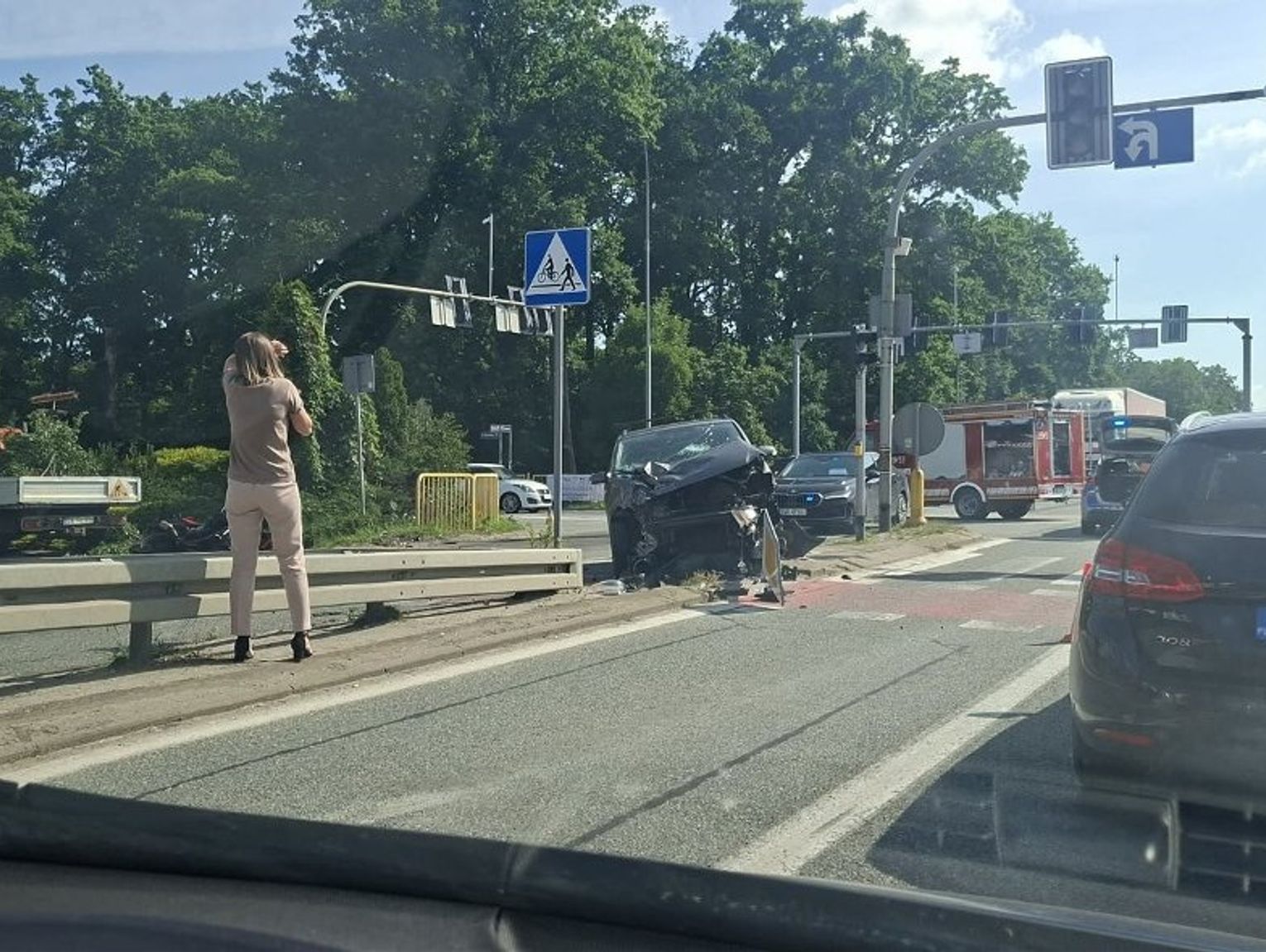 Ulica Wrocławska. Motocyklista wjechał na czerwonym, zginął - Zdjęcie artykułu